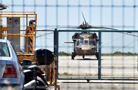 Helikoptéra turecké armády.