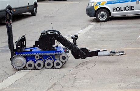 Pyrotechnick robot Teodor