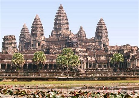 Angkor Vat, bývalé centrum Khmerské íe a památka chránná UNESCO