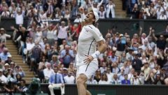 Andy Murray slaví.