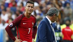 Portugalsko vs. Francie, finále ME 2016 (zranný Ronaldo).