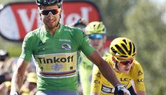 Peter Sagan vítzí v 11. etap Tour de France ped Chrisem Froomem.