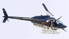 Policejní vrtulník hlídkuje nad Baton Rouge