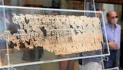 Káhirské muzeum vystavuje ‚deníky stavitelů pyramid‘ z doby před 4500 lety