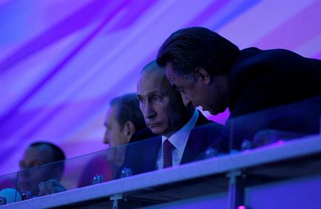 Vladimir Putin a Vitalij Mutko.