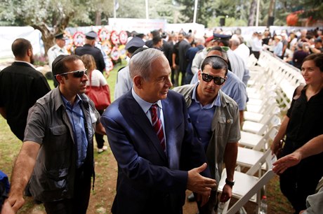 Izraelský premiér Benjamin Netanyahu bhem oslavy výroí lisabonské války.