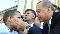 Tureck prezident Erdogan si hraje s malm Turkem