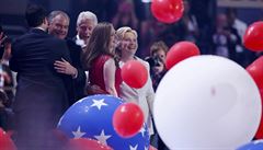 Hillary Clintontová spolu s rodinou.