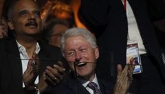 Bill Clinton reaguje na projev Michelle Obamové, kde chválí jeho manelku...