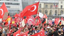 Na demonstraci dorazily tisce Turk.