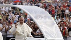 Za papežem přijelo do Krakova přes 2,5 milionu lidí. Mladým přál odvahu