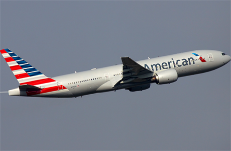 Letadlo spolenosti American Airlines.