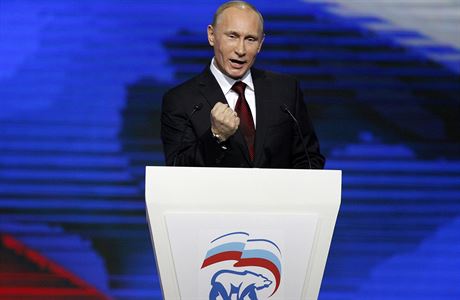 Ruský premiér Vladimir Putin na sjezdu vládní strany Jednotné Rusko (archivní...