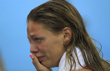 Slzy nenávidné plavkyn. Ruska Julia Jefimovová získala v Riu stíbro, pesto...