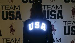Svítící kabát z americké olympijské kolekce pro Rio 2016.