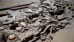 Spoutaná těla vypráví příběh boje o moc. V Athénách odkryli záhadný masový hrob