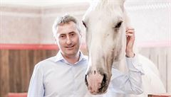 �editel Národního h�eb�ína Kladruby nad Labem Ji�í Machek.