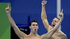 Devatenct zlato pro Phelpse. I dky nmu Amerian vyhrli tafetu na 4x100 metr