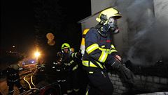 V Blatně na Chomutovsku hořel penzion. Evakuováno bylo 43 osob