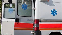 Dlnici D1 u Prhonic uzavela nehoda dvou aut s porem. Jeden idi se zranil
