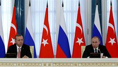 Spolená Putinova a Erdoganova tisková konference v Petrohradu.