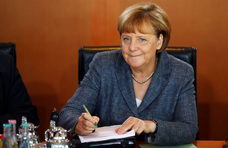 Nmecká kancléka Angela Merkelová na setkání svého kabinetu v Berlín.