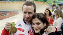 Bradley Wiggins s manelkou Catherine.