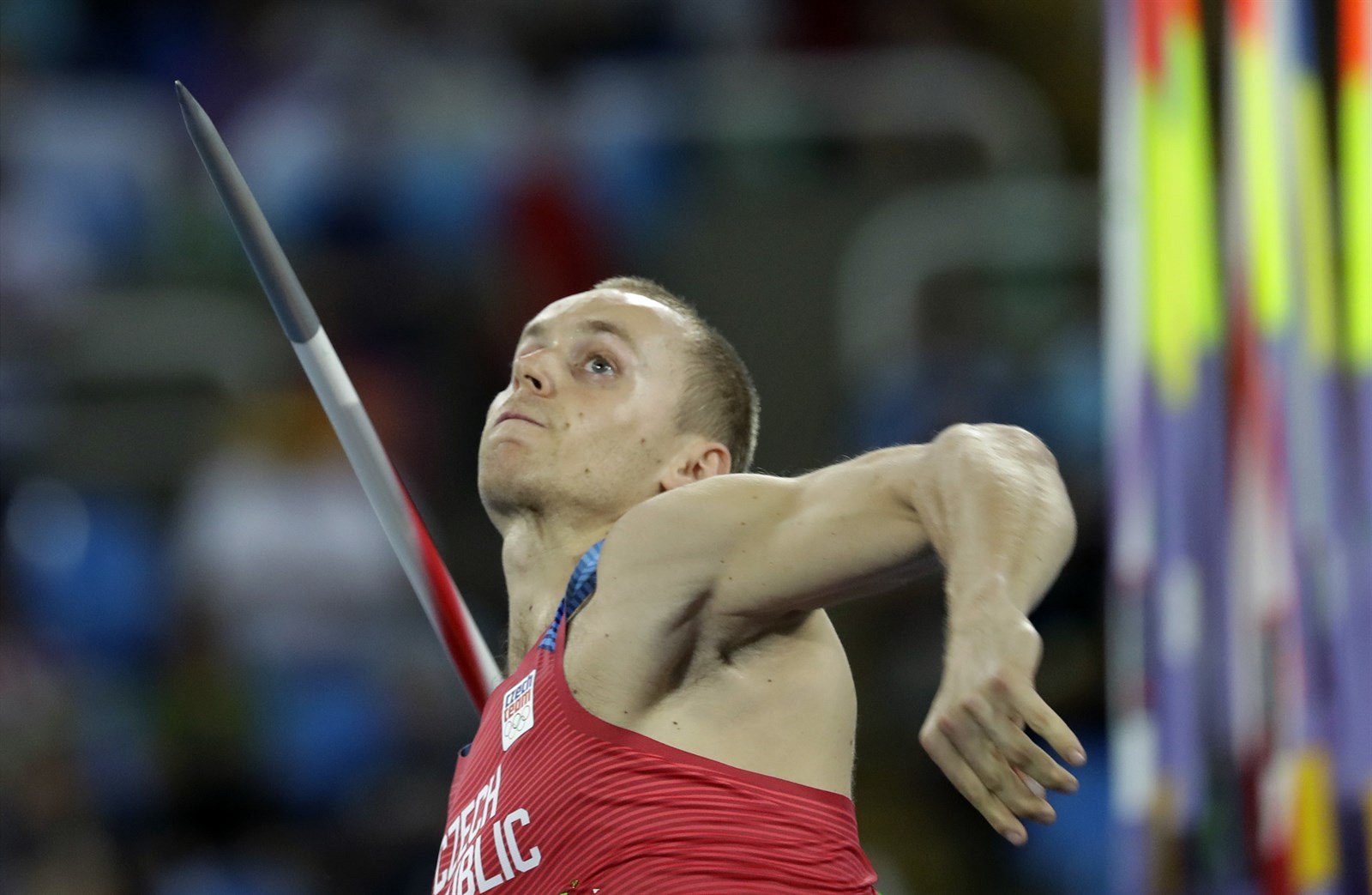 Jakub Vadlejch si zajistil prvenství, kdy� p�edstihl olympijského vít�ze Röhlera.