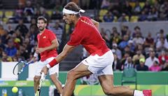Rafael Nadal a Marc Lopéz ve finále deblu.