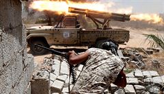 Libyjsk vldn jednotky za pomoci Amerian dobily vtinu Syrty