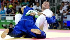 Judista Luká Krpálek pi souboji s Portugalcem Jorgem Fonsecou na olympiád v...