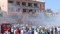 Pumové útoky na východě Turecka: o život přišlo 14 lidí, dvě stovky zraněných