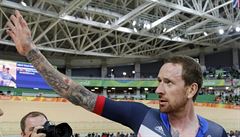 Sir se vrac. Bradley Wiggins se zastn domc ampiontu na veslaskm trenaru