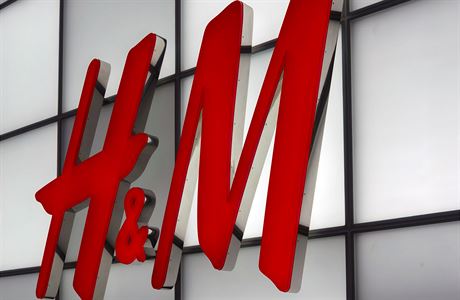Logo H&M.