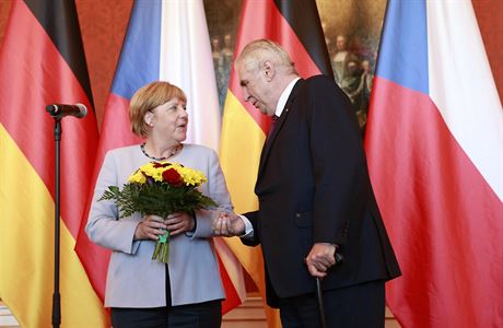 Prezident R Milo Zeman a kancléka Nmecka Angela Merkelová na Praském hrad