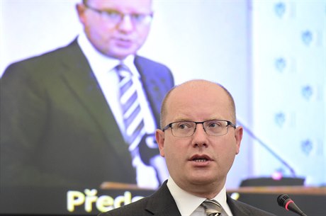 Premiér Bohuslav Sobotka vystoupil v pondlí v Praze s projevem na pravidelné...