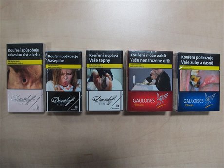 První krabiky cigaret v designu podle evropské tabákové smrnice