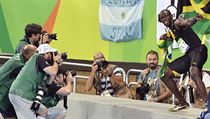 Jamaj�an Usain Bolt slav� triumf ve �tafet�.