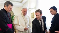 Šéfa Facebooku Zuckerberga přijal papež a italský premiér