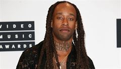 Rapper Ty Dolla Sign pózuje pi píchodu na pedávání cen MTV.