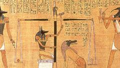 Obad váení srdce na Huneferov papyru ze 14. století p. n. l. Na levé misce...