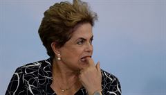 Brazilsk Sent sesadil prezidentku Rousseffovou. Nahradil ji Temer
