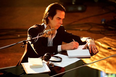 Nick Cave ve filmu One More Time With Feeling