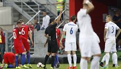 Slovensko vs. Anglie - kvalifikace o MS 2018 (ervená pro krtela).