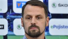 Fotbalista Marek Matjovský vystoupil 8. záí na tiskové konferenci FK Mladá...
