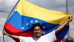 Z Venezuely kvli autoritskmu reimu uprchlo do Kolumbie u 300 tisc lid