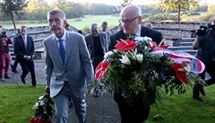 Babiš s Pelikánem a Hermanem uctili památku obětí koncentračního tábora v Letech