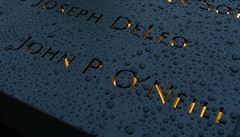 Panel s ONeillovým jménem na památníku WTC.