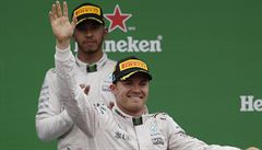 Nico Rosberg a Lewis Hamilton po Velké cen Itálie