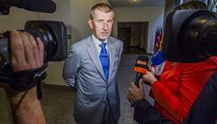 Ministr financí Andrej Babi ped setkáním s komisí ohledn reorganizace...